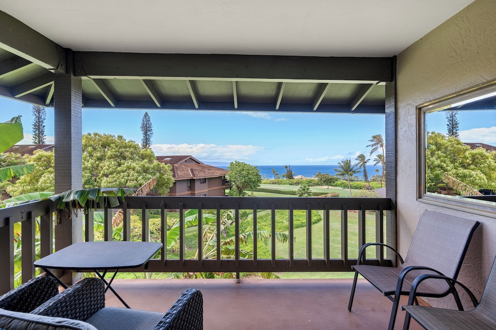 Kaanapali Plantation By Chase N Rainbows