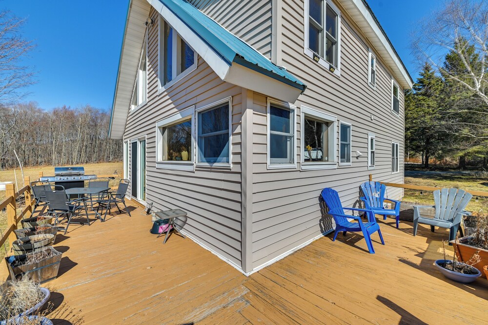 3 Mi to Catskill Scenic Trail: Stamford Cottage