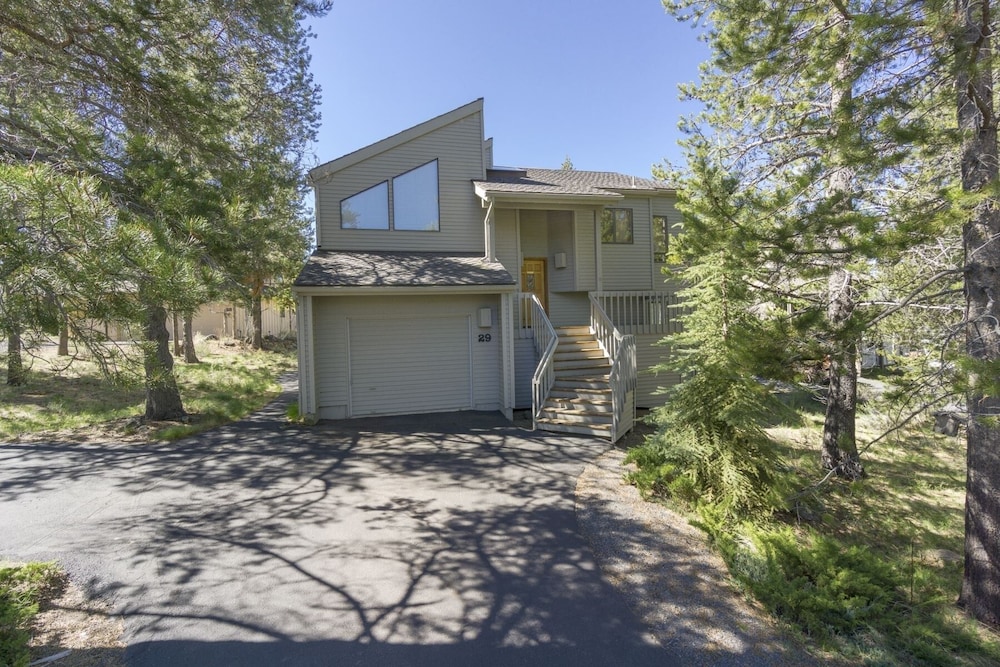 White Elm 29 3 Bedroom Home