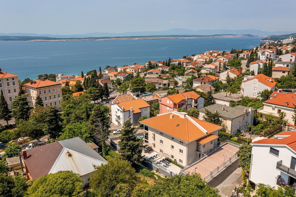 Apartment in Croatia Near the Adriatic Coast