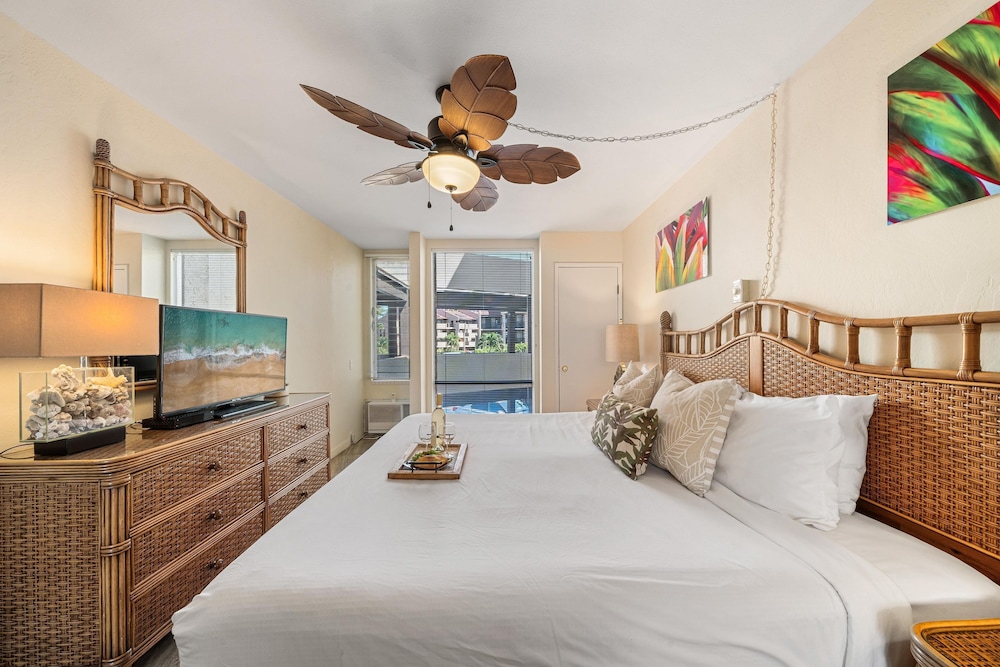 Hale Kamaole 210 in Kihei