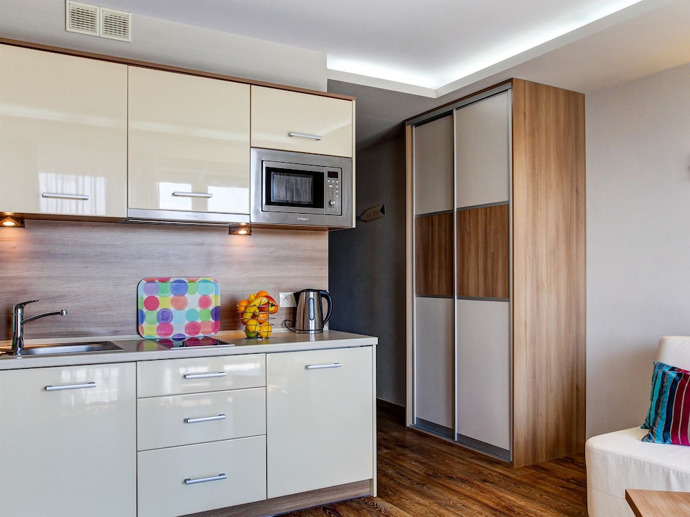 Marina Jastarnia - Apartamenty - Basen