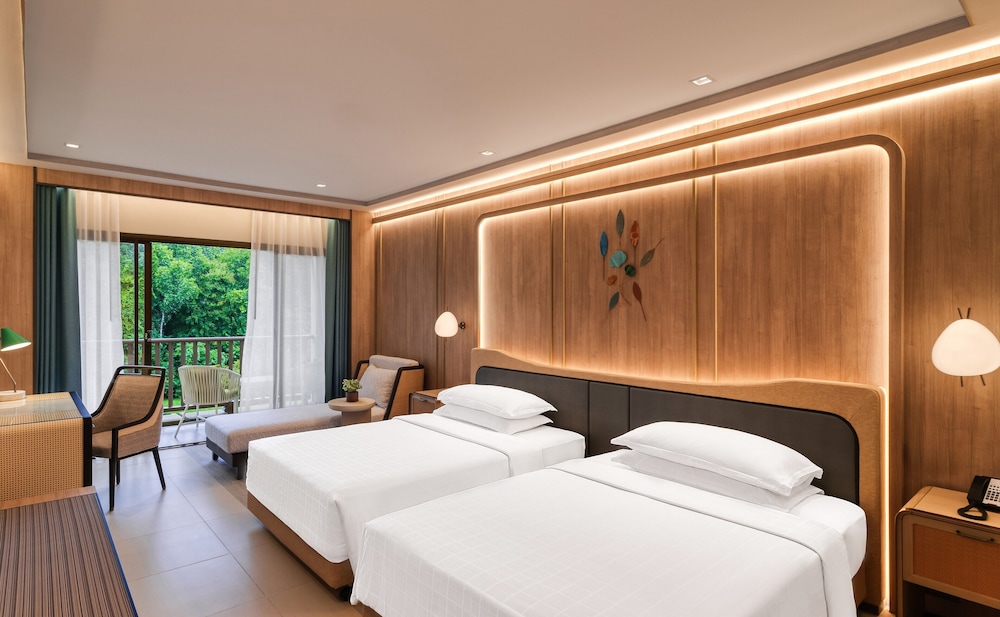Dusit Thani Krabi Beach Resort 38