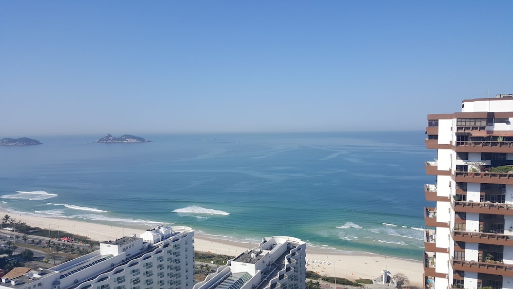 Flat Praia Barra da Tijuca Beach