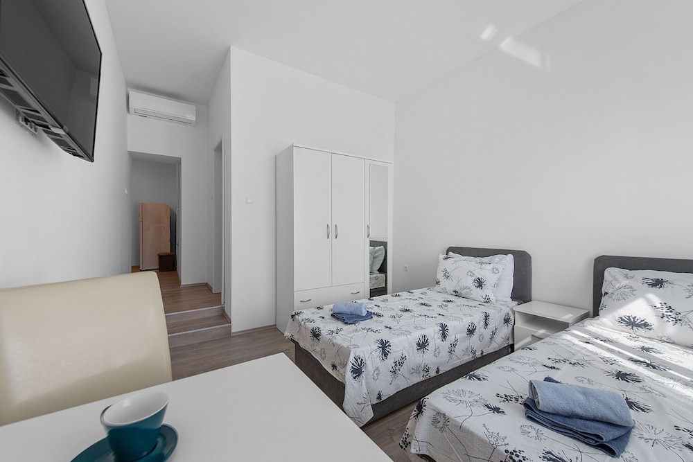 Mima apartments view 2