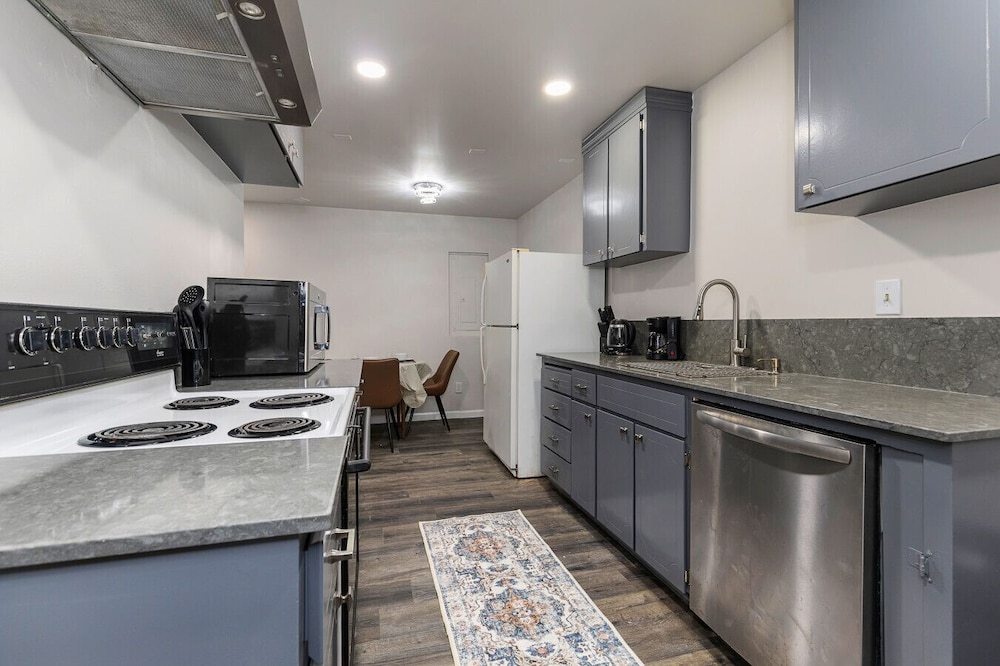 Quiet 3BR Retreat Near Woodinville Wine Country