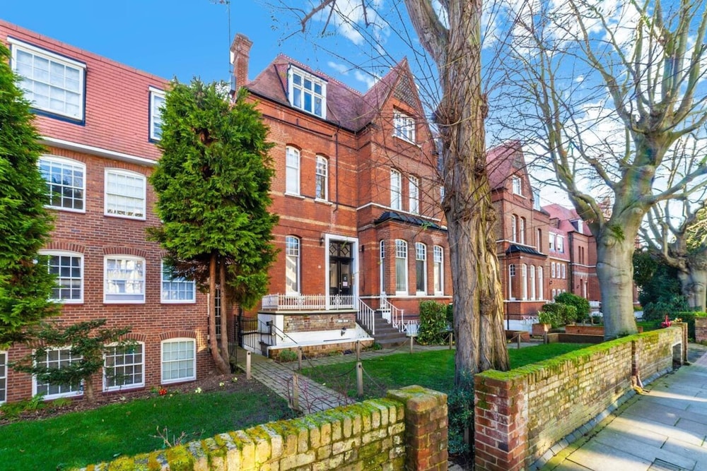 Cosy 1-bedroom Apartment - Putney High Street