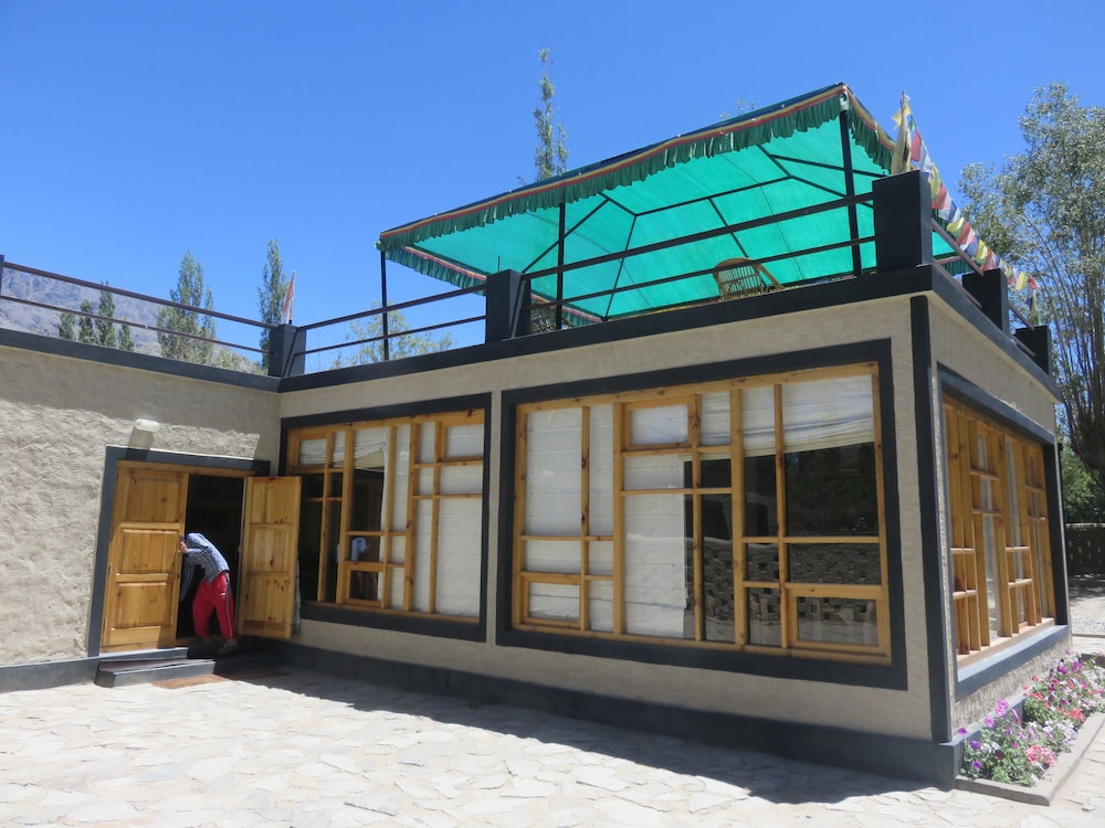 TIH Mystique Meadows Earth Homes