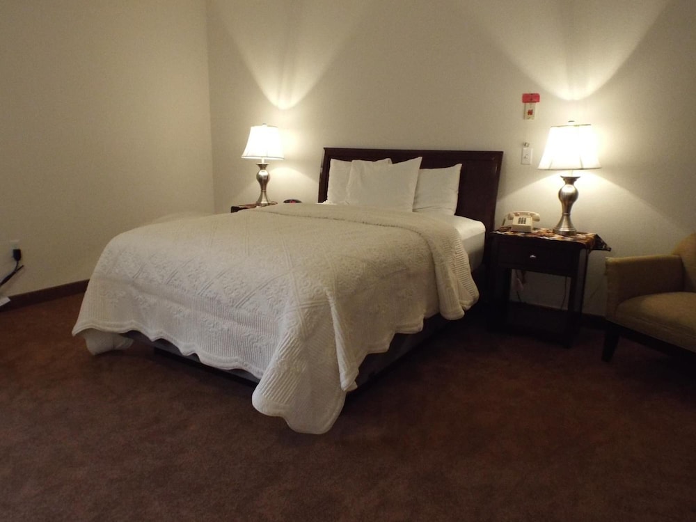 Greenwood Village Inn & Suites