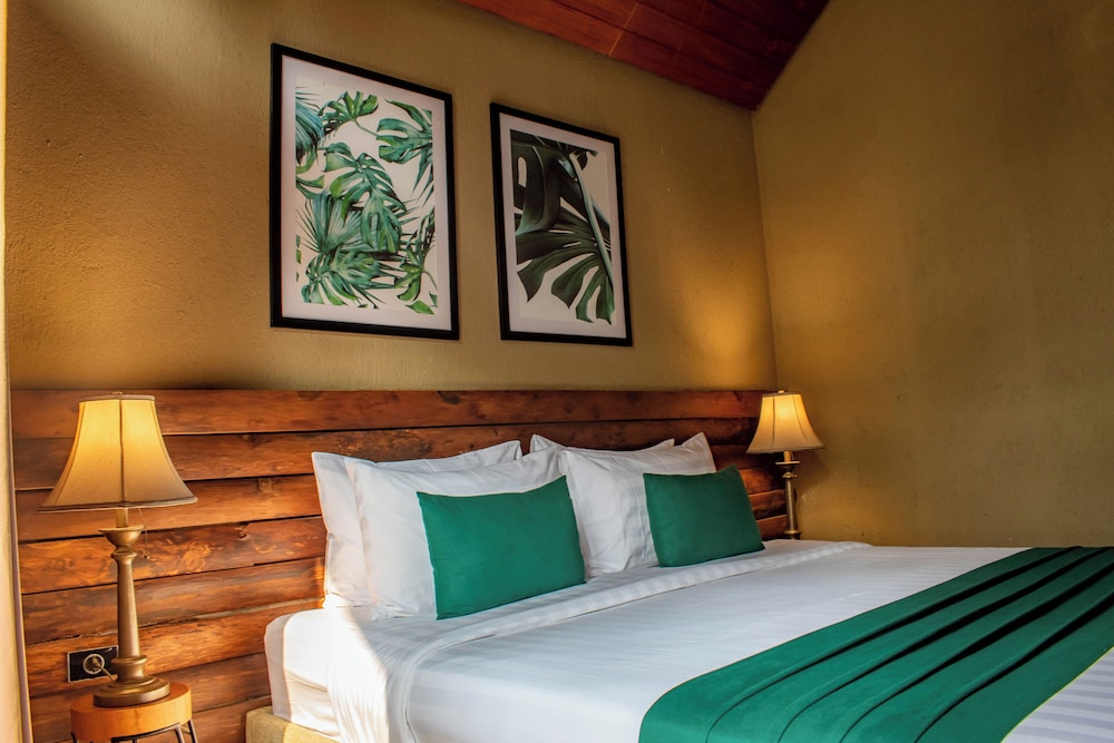 Taman Wisata Bougenville by Kozystay