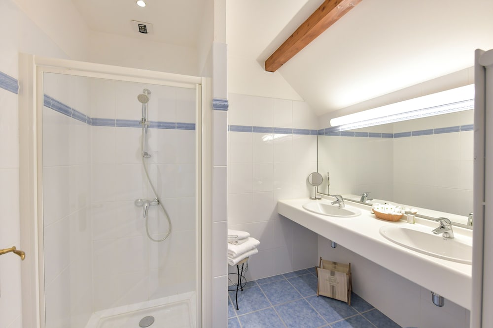 Le clos champagnac at Hotel Golf Chateau de Chailly