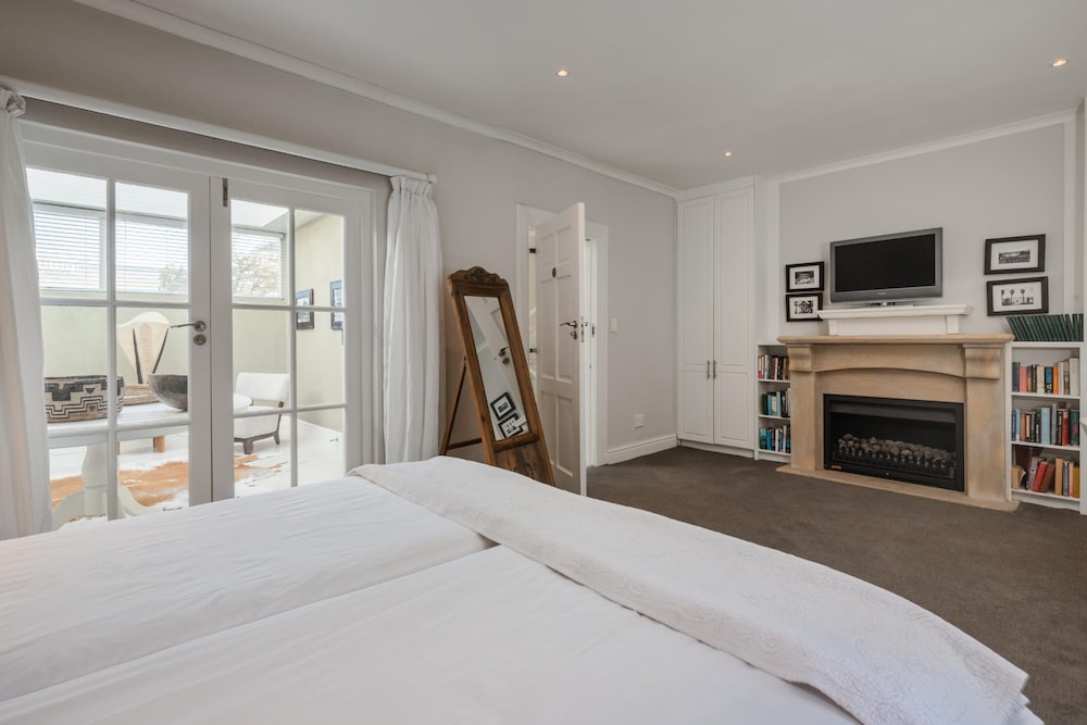 Incredible 6bed w Pool in Camps Bay Villa Galazzio