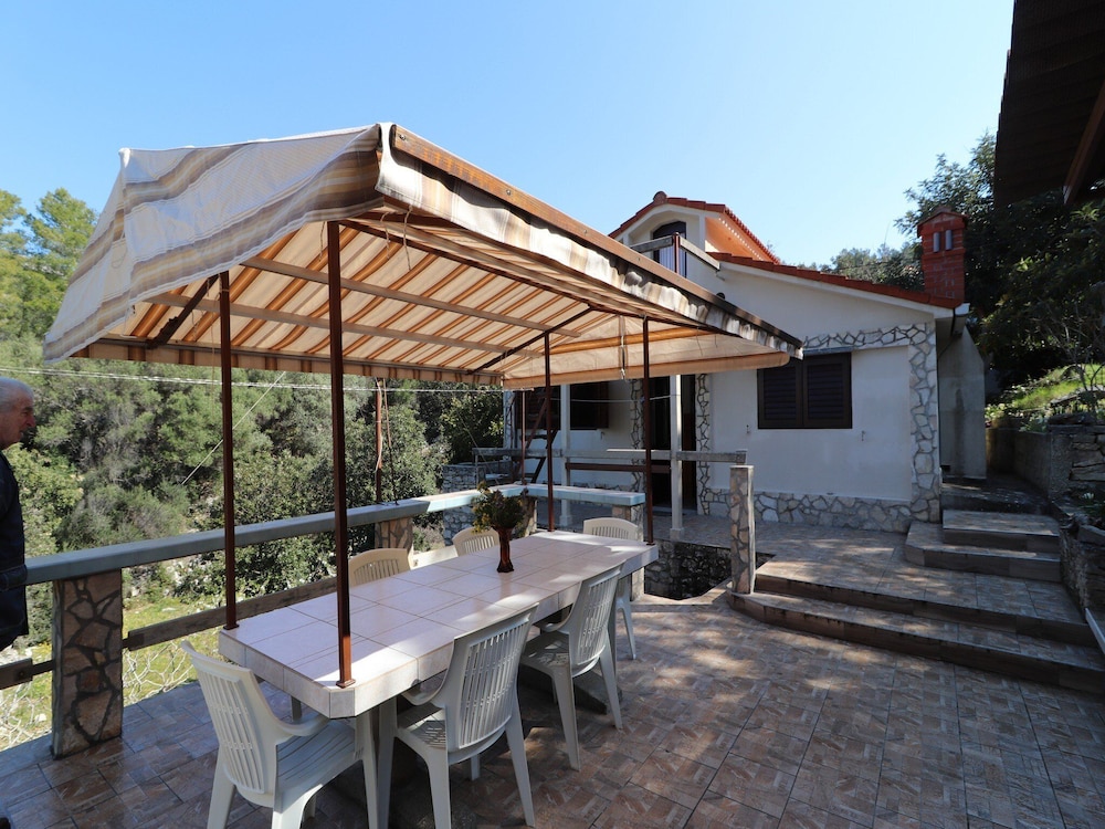 Holiday House Danica