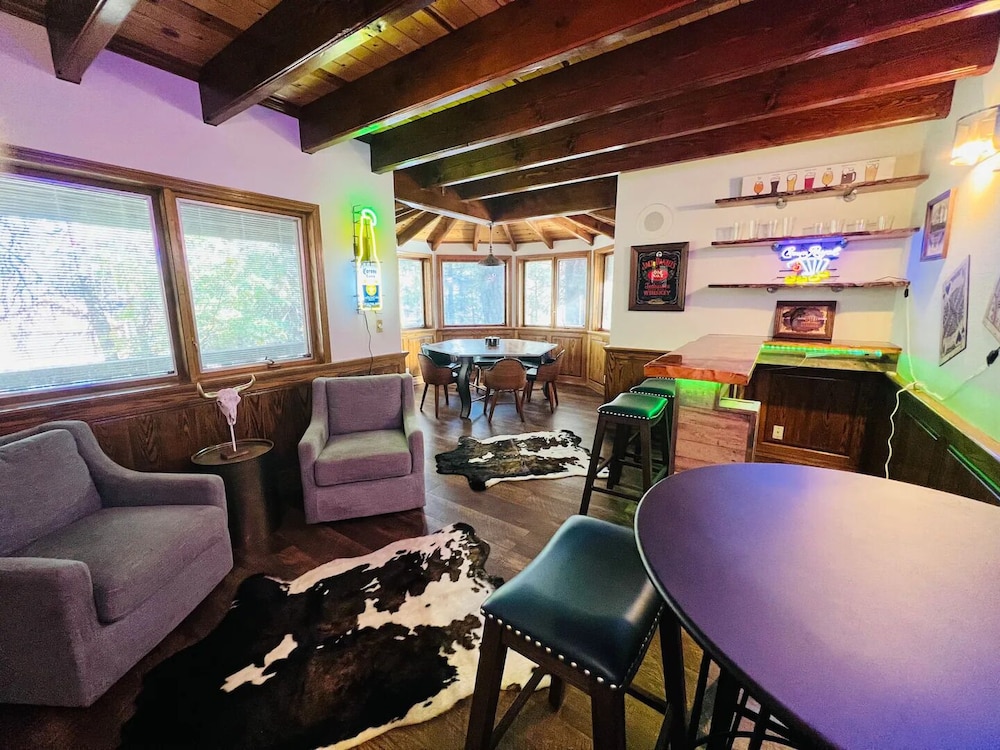 Summit Lodge 2