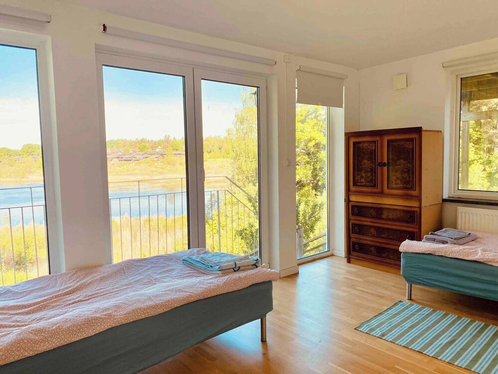 Bjurvik's Villa - Flat 1 - Business Customers Only view 2
