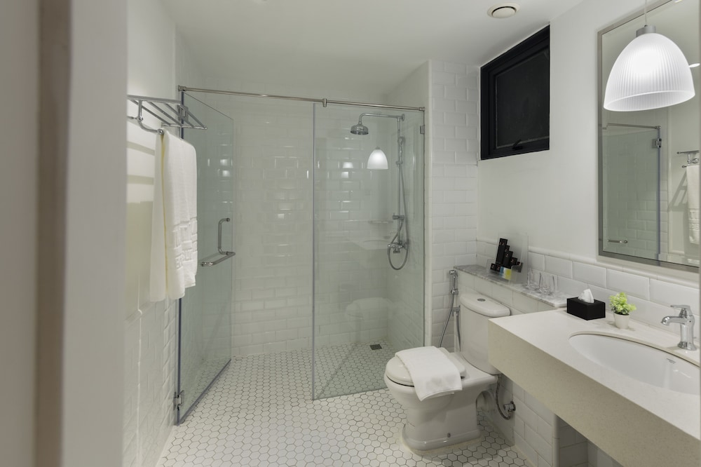 The Granite Luxury Hotel Penang 91