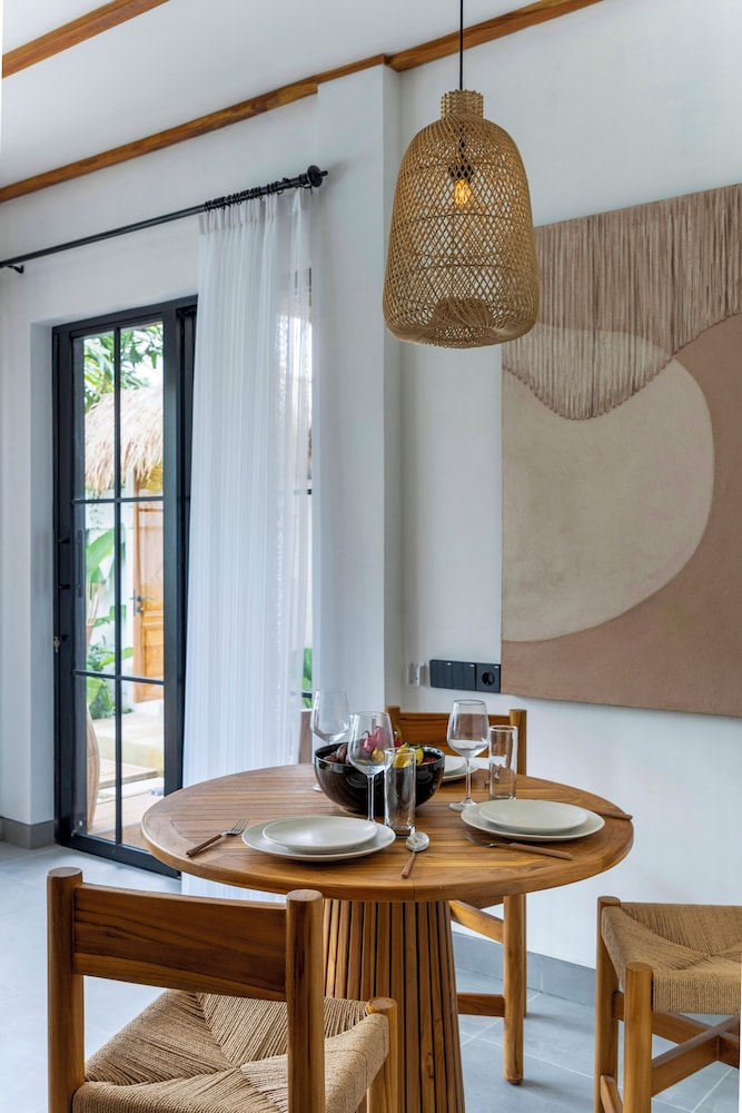 Como Villa by Betterplace