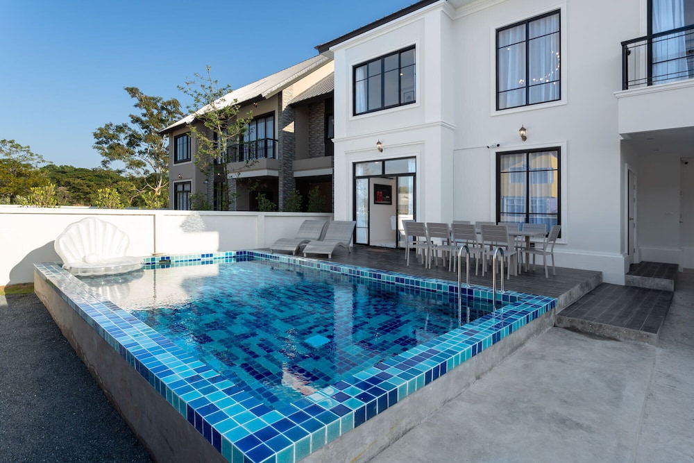 Kanna Pool Villa