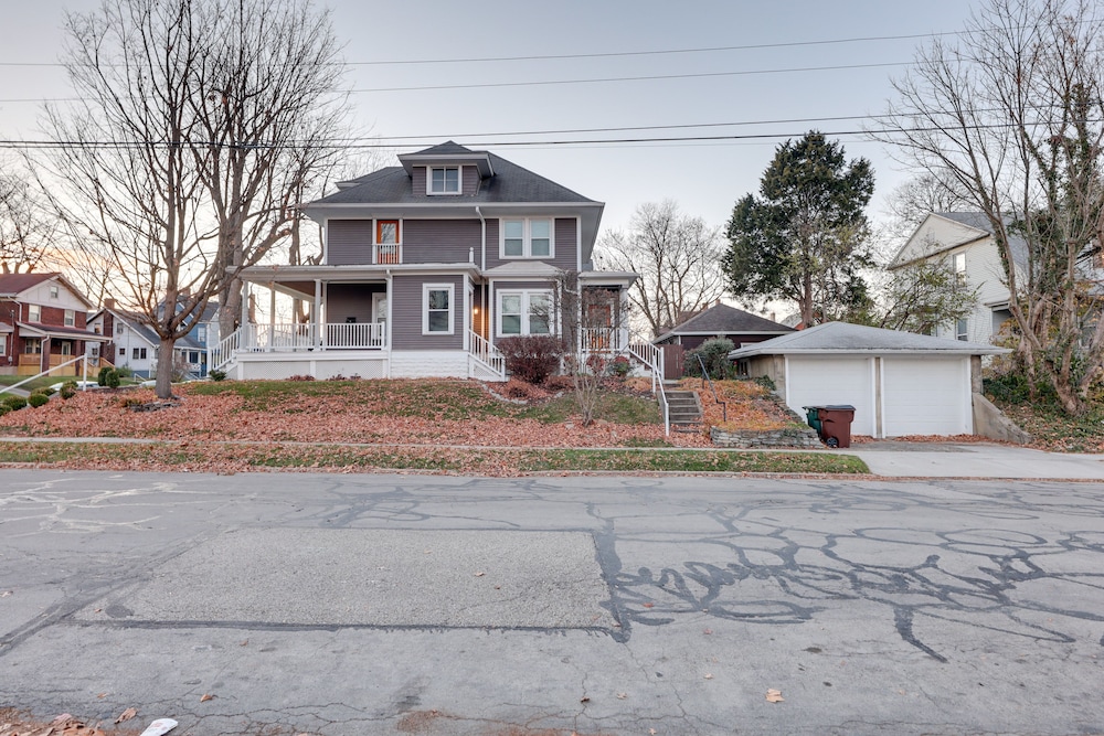 Charming Cincinnati Home w/ Spacious Deck!