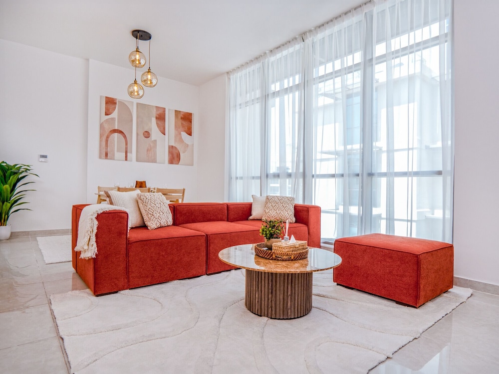 Easygo-upgraded 1bdr Polo Residence