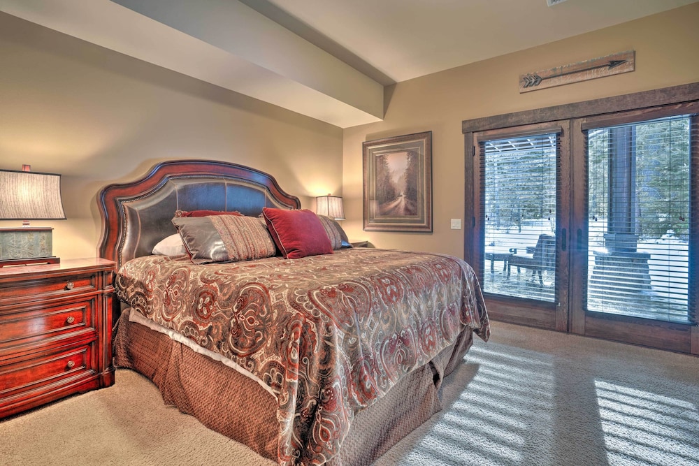 Luxurious Getaway w/ Hot Tub in Suncadia Resort! view 2
