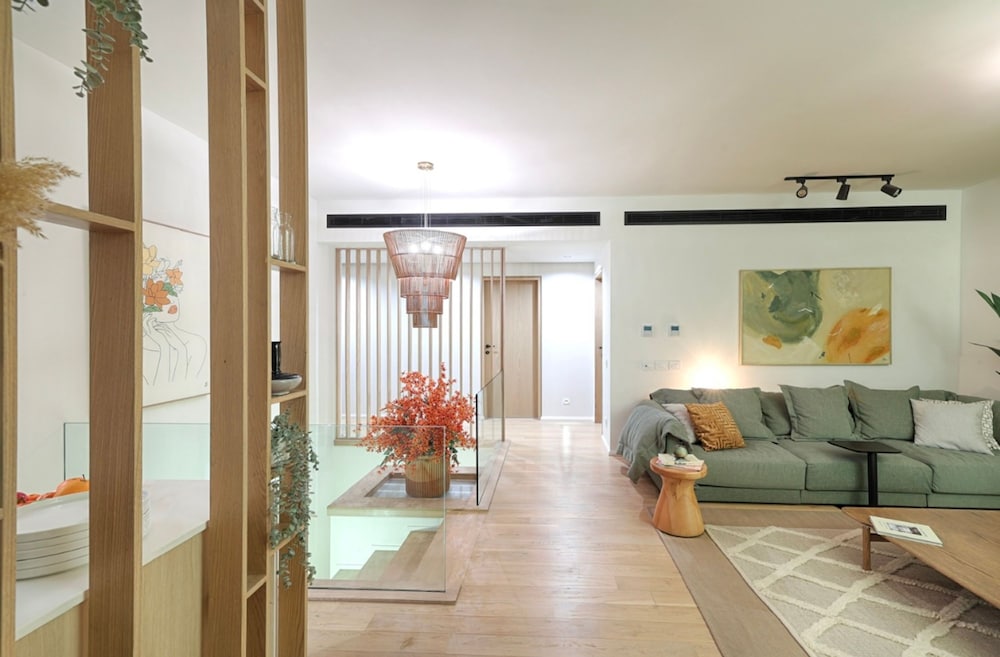Vesta - Luxury APT - 3BR - La Mirada