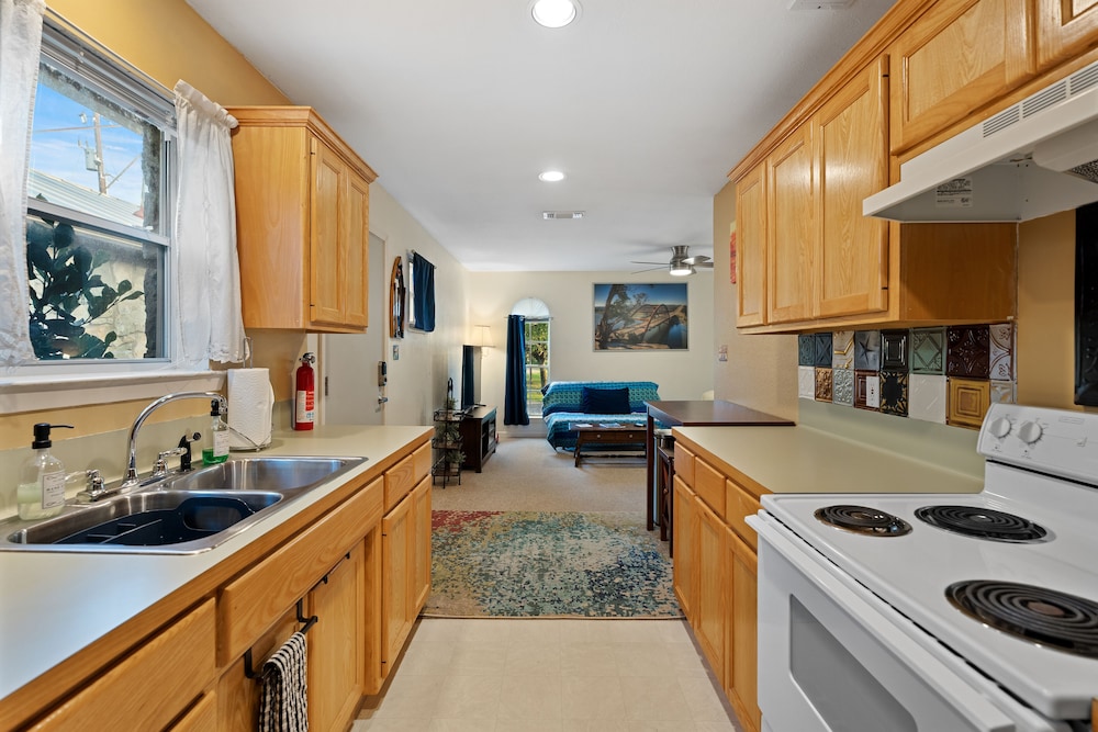 Marble Falls Vacations - Pet-friendly Marble Falls Home w/ Hot Tub! - Property Image 31