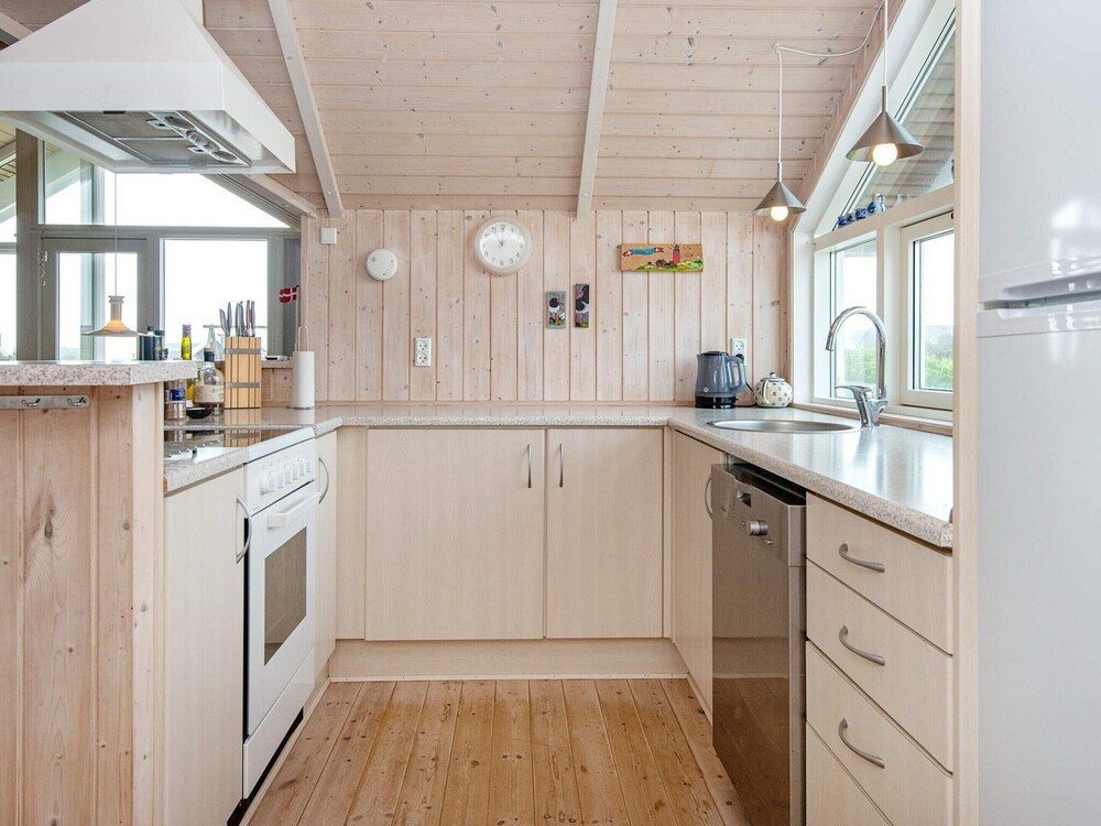 7 Person Holiday Home in Harboore-by Traum view 4
