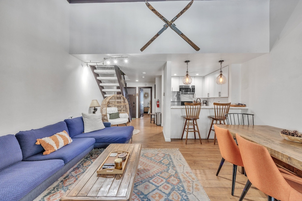 Alpine Retreat In The Heart Of Incline Village 2 Bedroom Condo