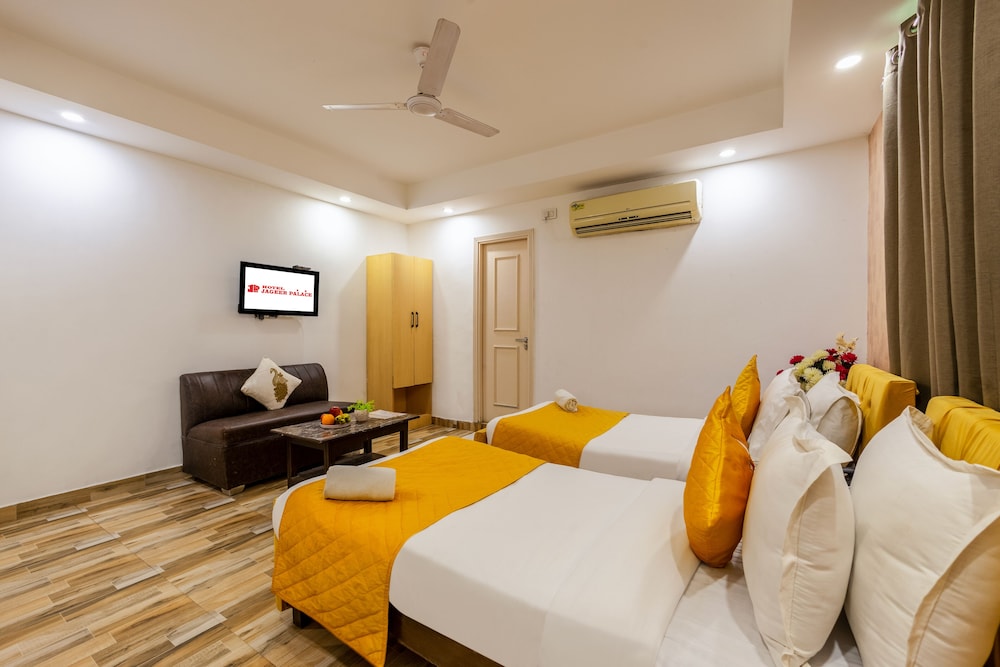 Hotel Palazzo Inn Mansarovar Garden