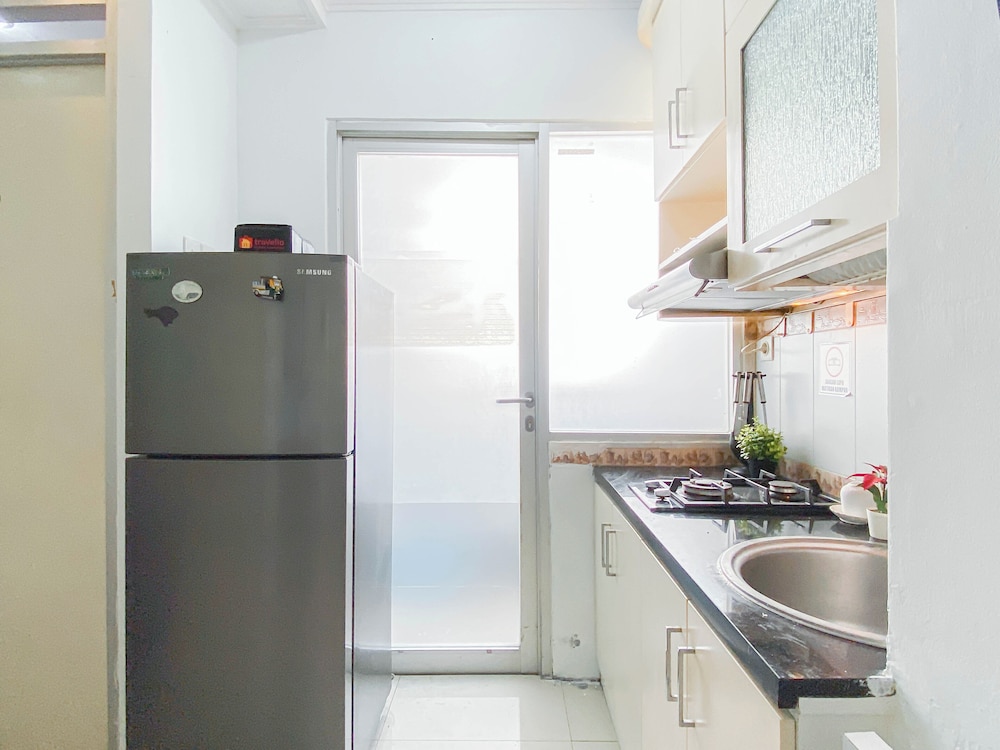 Simply 2Br Apartment Near Binus University At Menara Kebon Jeruk