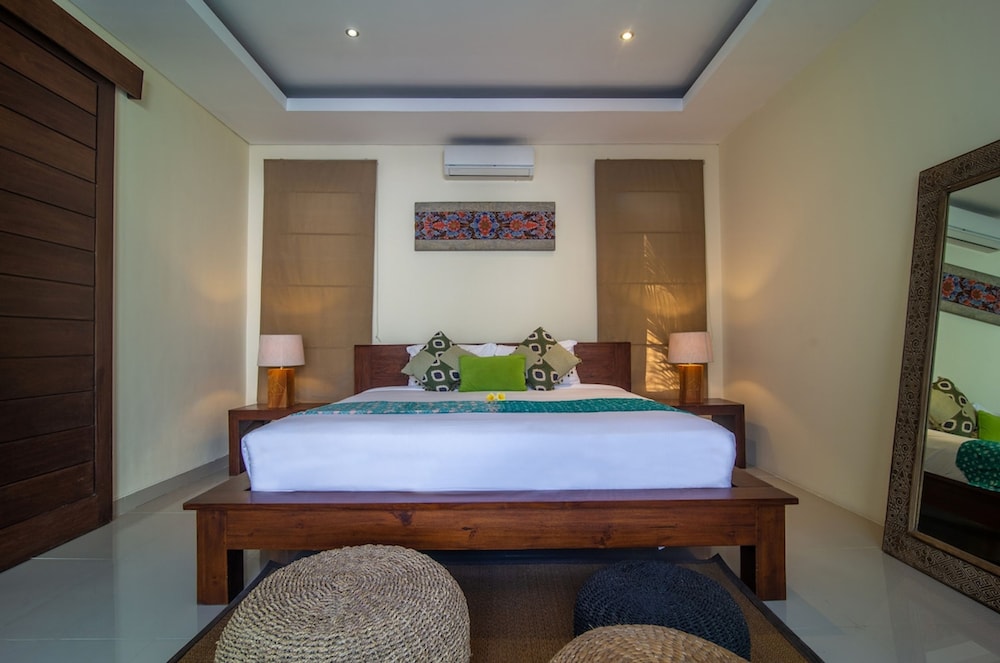 Marijo Villa 2BR Private Pool Mins to Central Ubud