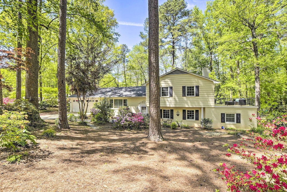 Bright Cary Home With Deck < 15 Mi to Raleigh! - Property Image 18