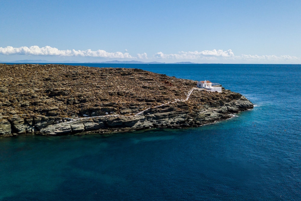Eneos Kythnos Beach Villas