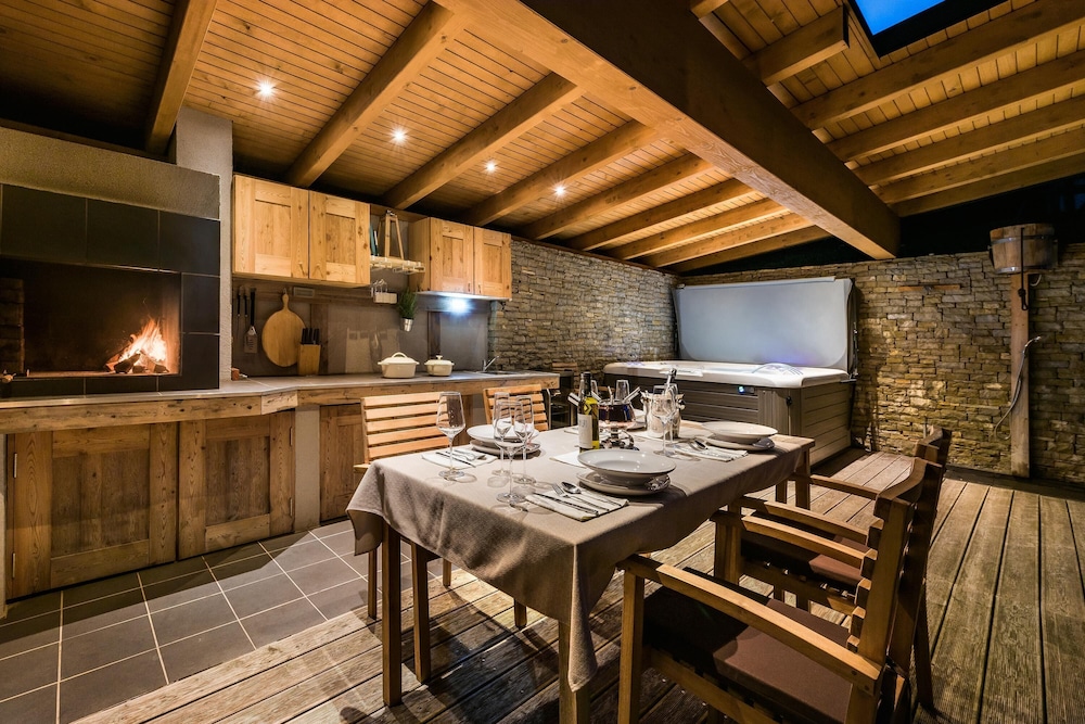 Chalet Natura With Sauna and Whirlpool CXL view 5