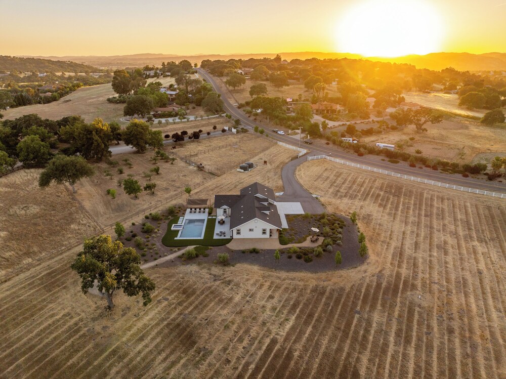 Memory M Acres