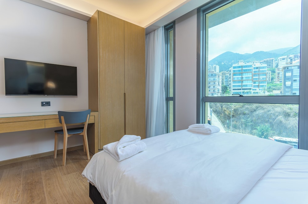 Jounieh Living - Residences by Local Host