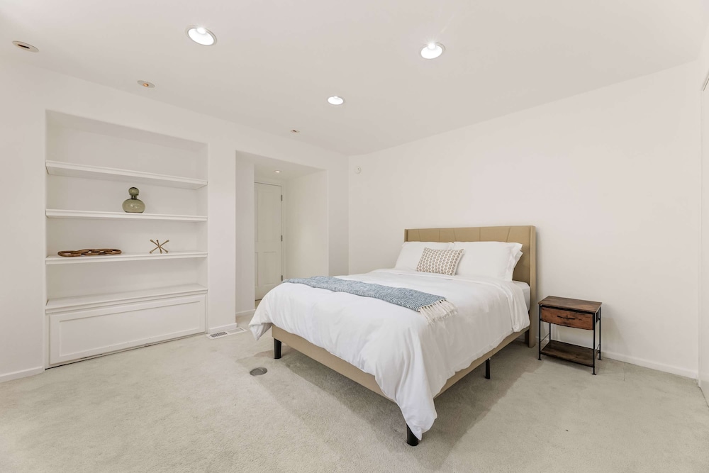 Allura Hollywood Hills LA s Most Incredible Views