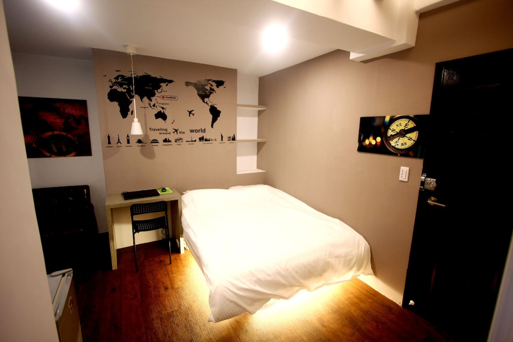 Rainbow Nest Hostel
