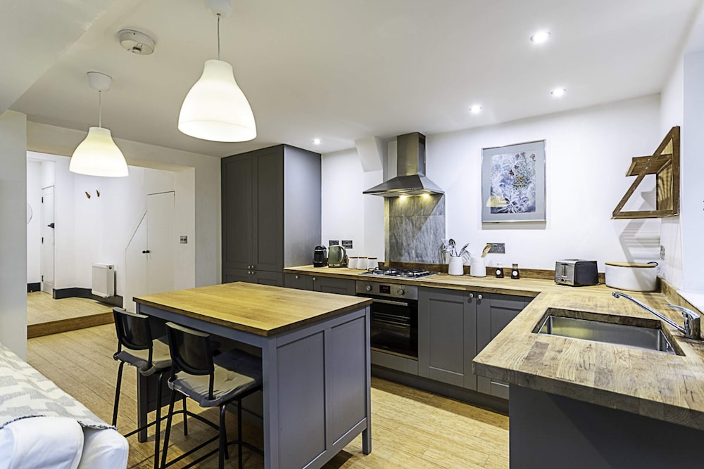 Stylish Battersea Home