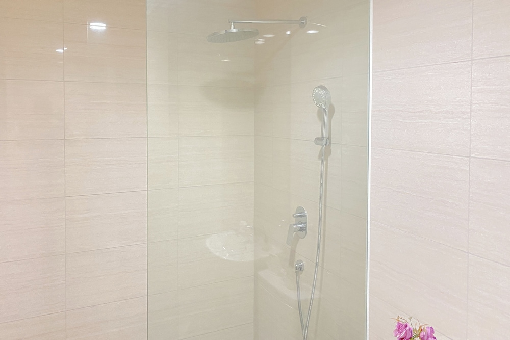 Best Deal and Elegant 2BR Apartment at Ciputra International