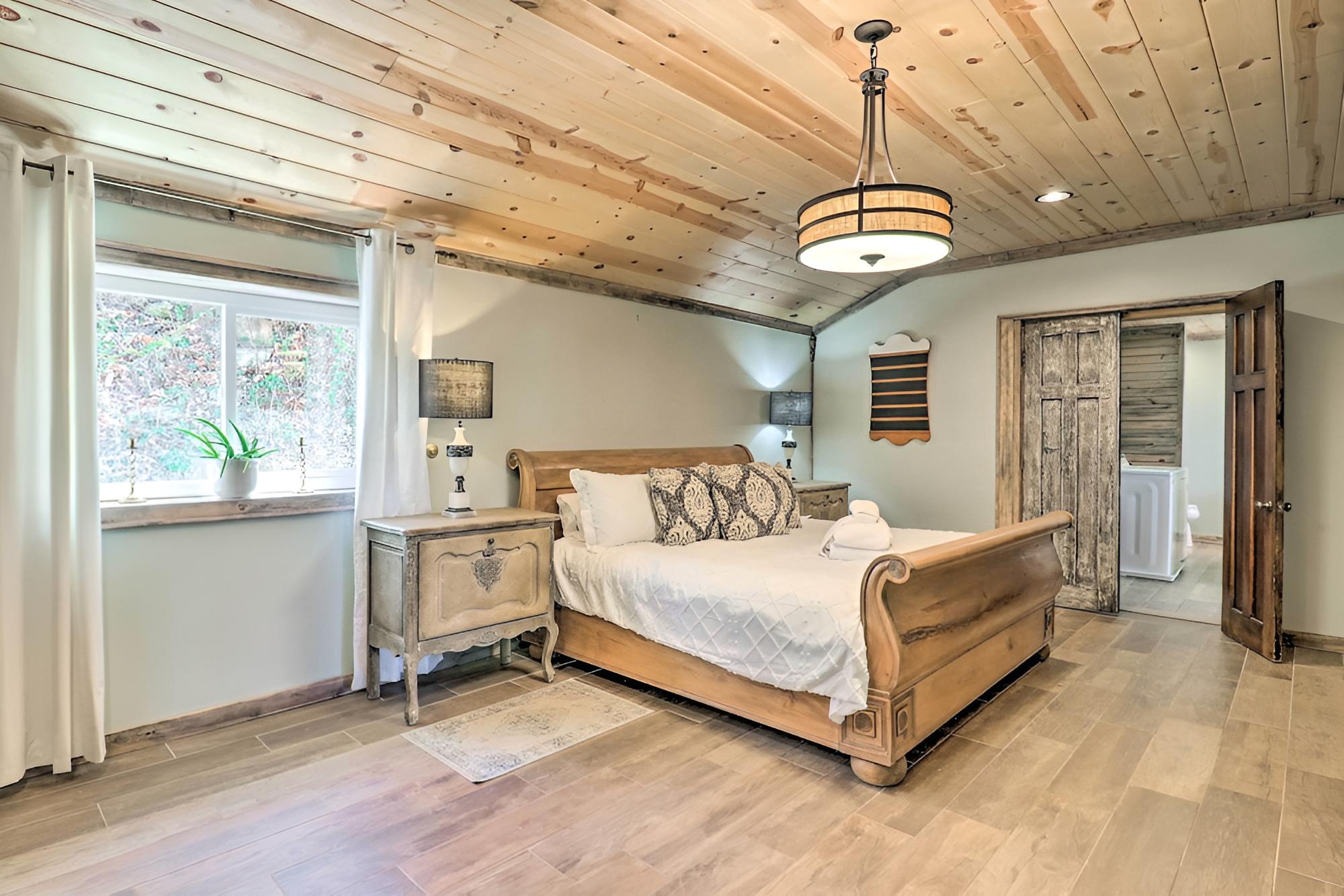 Iron Duff Chapel - Unique Escape w/ Mtn Views! view 3
