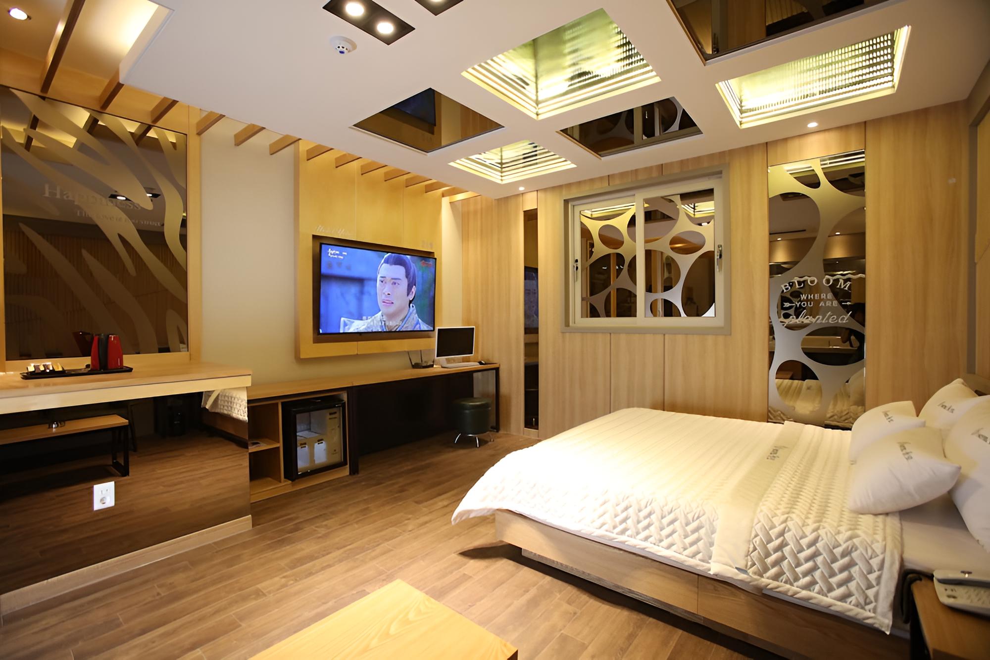 Gyeongju Yolo Unmanned Hotel
