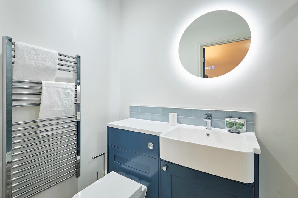 Host Stay The Langley Hotel Apartment 6
