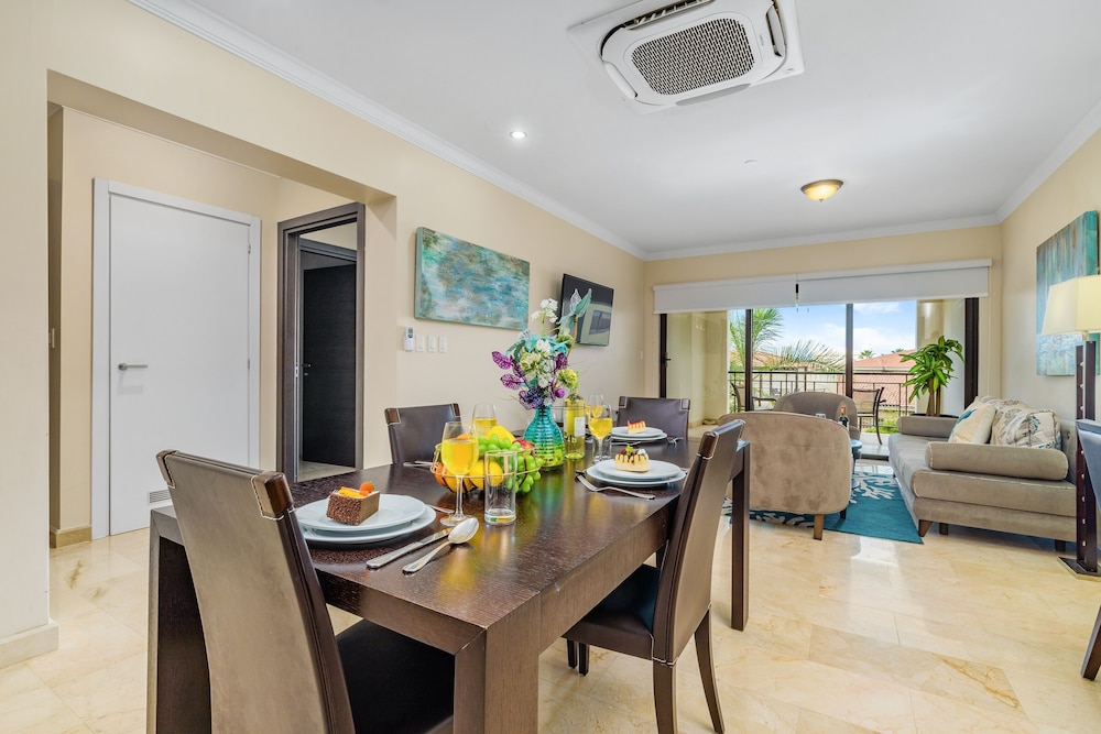 Palm Aruba Condos