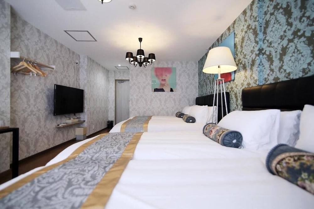 Shinjuku Global Hotel
