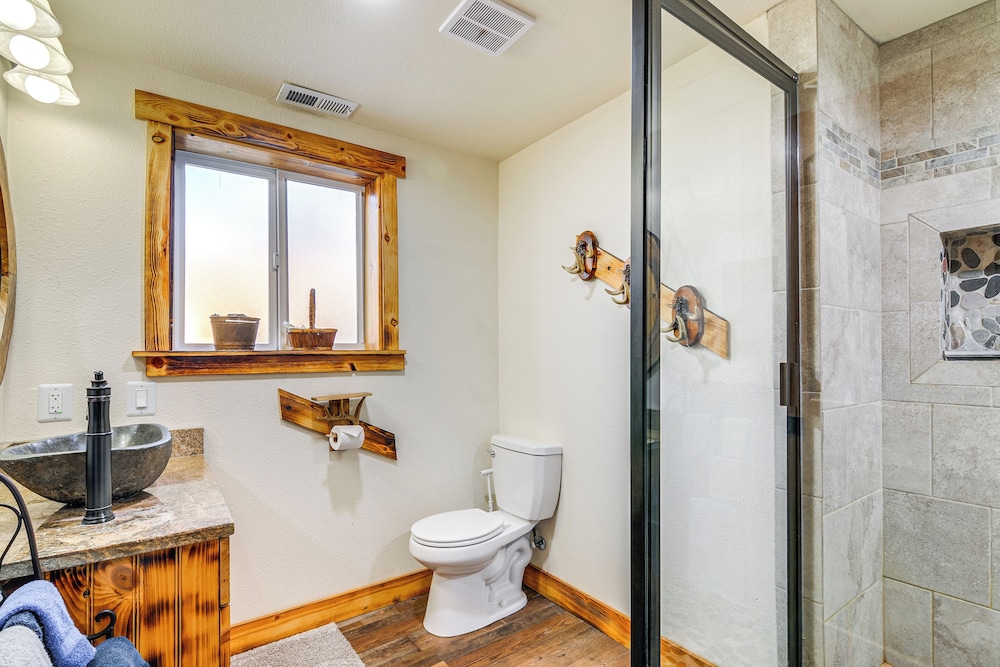 'will's Place' Utah Family Getaway: Hot Tub & Yard