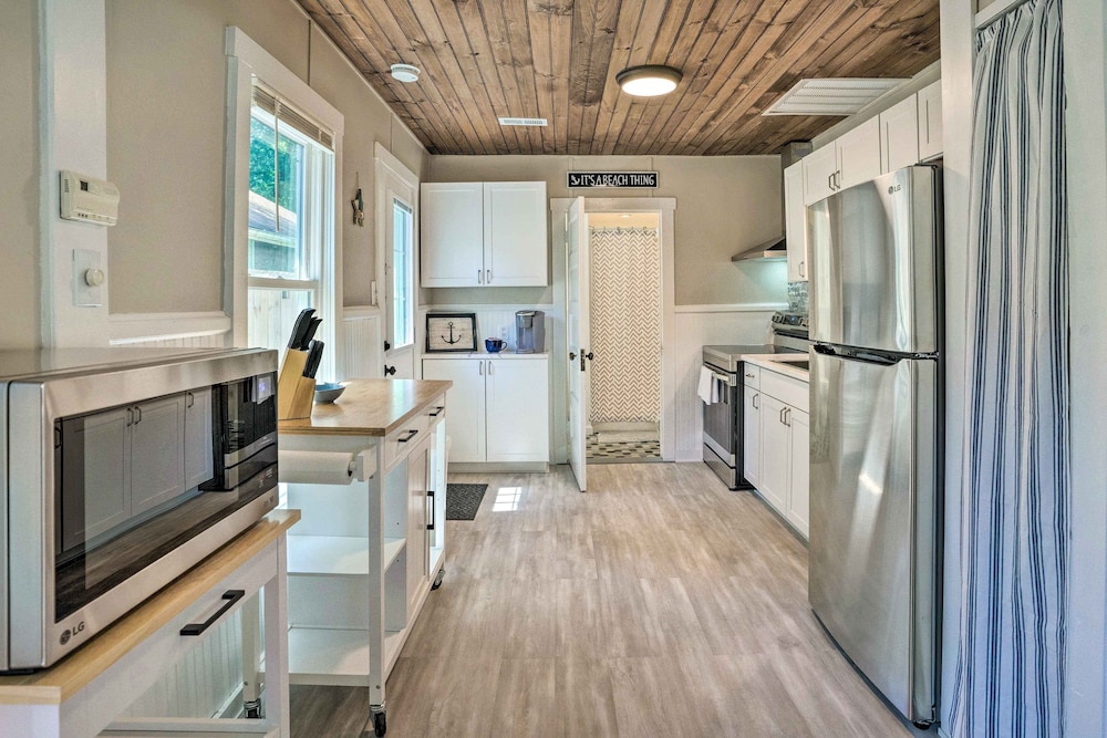 Chic Cottage w/ Private Yard: Steps to Beach! view 2