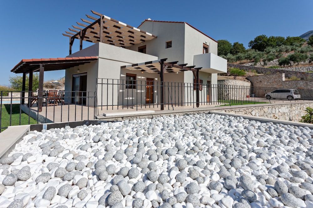 Thea Villas Complex