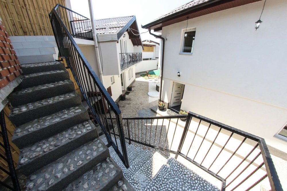 Apartment Villa Begić